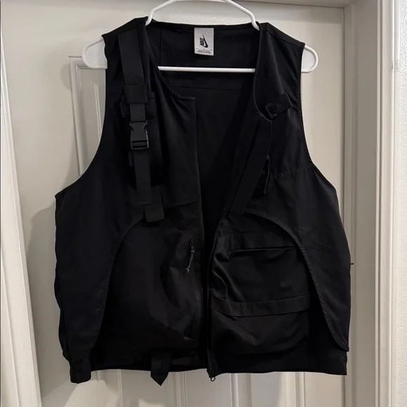 Nike Black Tactical Vest